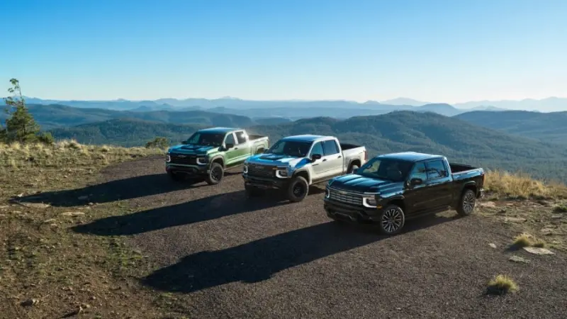 2027 Chevrolet Silverado 1500 Trail Boss, ZR2 and High Country parked side by side